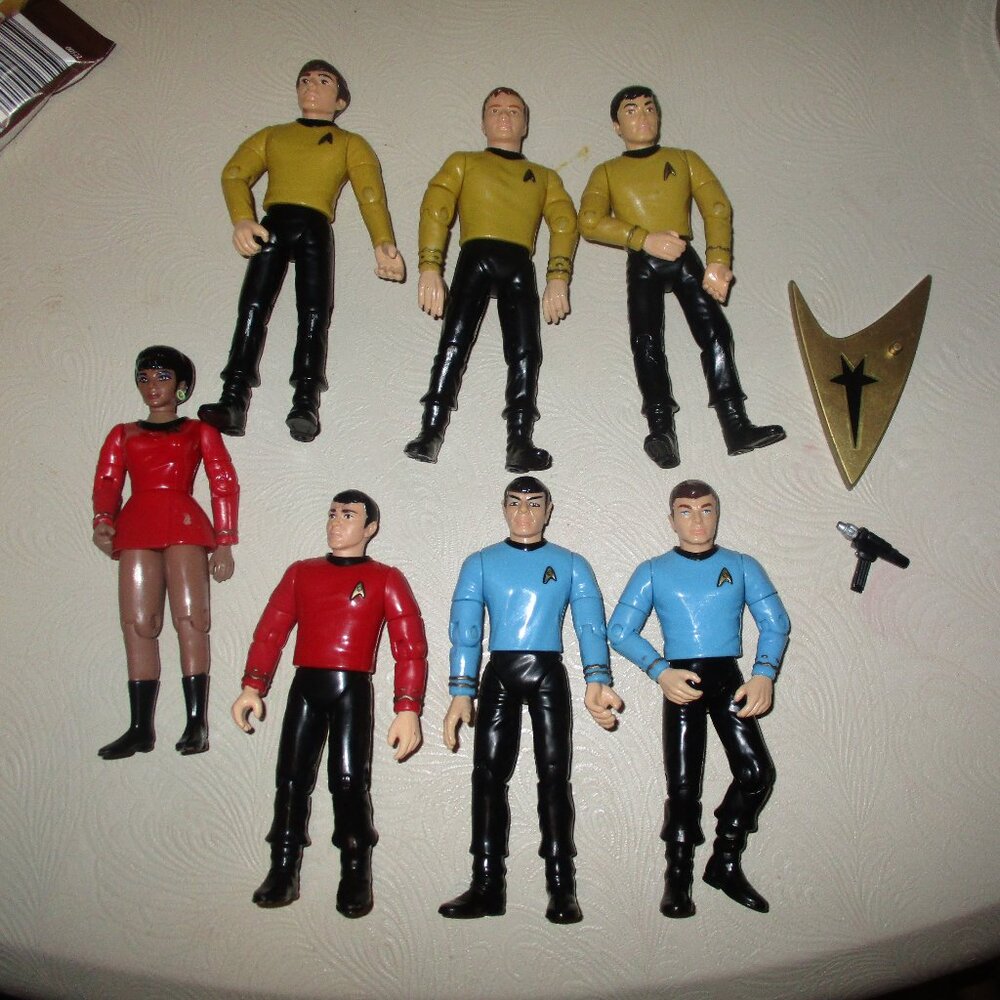 7 Star Trek  1993 Action Figurines